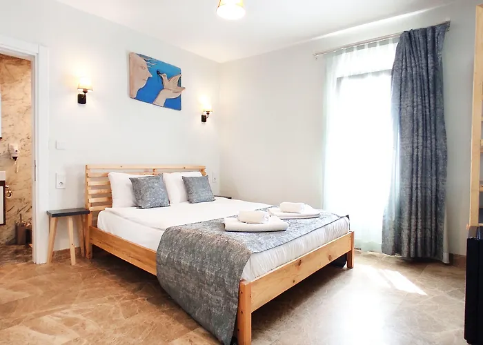 Hotel Mucho Butik 2*