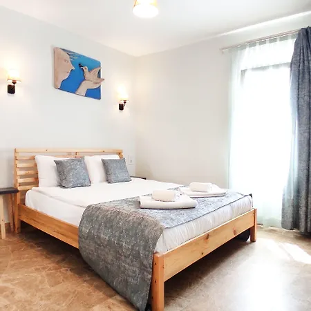 Hotel Mucho Butik 2*